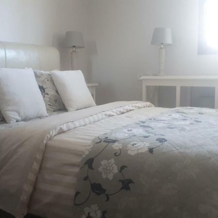 Apartment 2 Bedrooms Central Location Ashdod Esterno foto