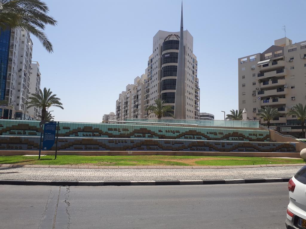 Apartment 2 Bedrooms Central Location Ashdod Esterno foto