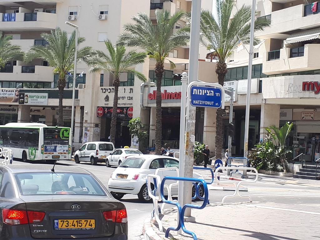 Apartment 2 Bedrooms Central Location Ashdod Esterno foto
