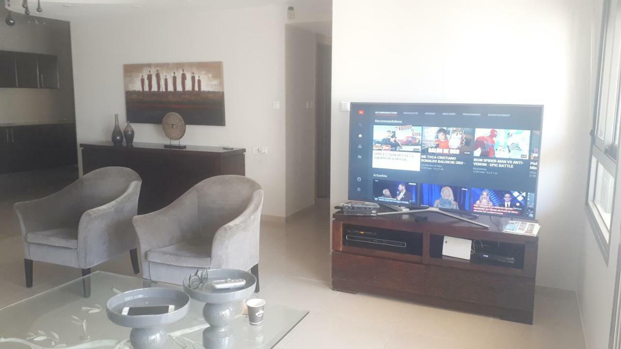 Apartment 2 Bedrooms Central Location Ashdod Esterno foto